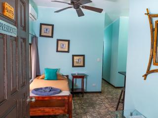 Pueblo Dorado Surf Hotel - 1