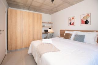 First del Sol Modern One Bedroom in Las Lomas - 4