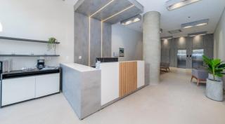 Business Ready City Escape with Pool BBQ and Gym - 1