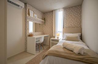 Luxury Apartment City Elegance with Pool & Gym - 9