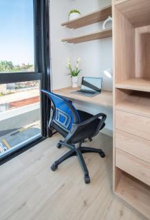 Modern Studio Near Malls with Gym and Rooftop Pool - 7
