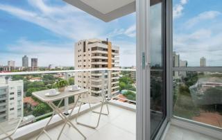 Elegant Urban Getaway with Balcony Sauna and Pool - 0