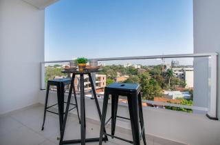 Stylish Hub Near Dining and Malls with Pool&Gym - 8