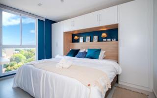 Charming Apt with City View Workspace Pool&Gym - 8