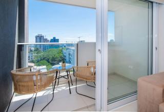 Stylish Two BR Prime Area Balcony Pool and Gym - 8
