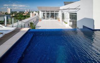 Corporate Stay Workspace Pool and Gym Access - 9