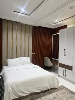 Verse Living - 2