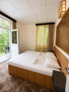 Sochi Resort-Pine Garden Boutique Hotel and Pool Stepanavan - 7
