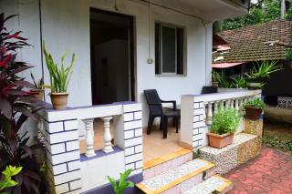 Jes Guest House - 2