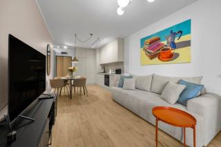 Warsaw Praga Apt - Parking, Balcony, Workdesk - by Rentujemy - 7