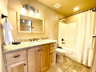 The Raspberry Garden Luxury Hotel & Suites - Rexburg - 5