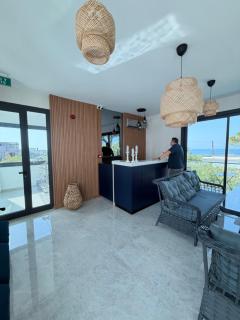 Vasilia Cove Boutique Hotel - 2