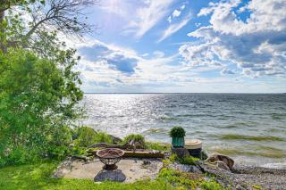 Sunset Views & Deck: Lake Champlain Cottage! - 9