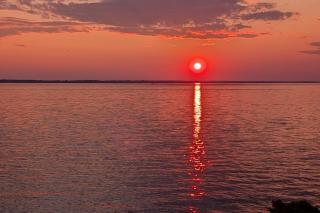 Sunset Views & Deck: Lake Champlain Cottage! - 8