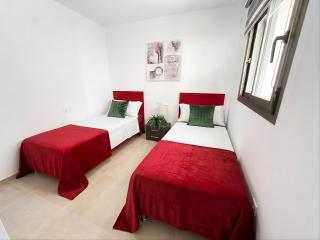 Green Oasis in Villamartin with heated pool and jakuzzi - 1