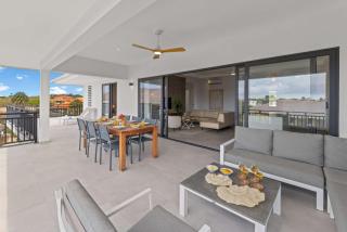 Marea Penthouse - Luxury 3BDR Retreat - 9