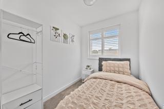 2 Bed Flat 10mins Heathrow 1 Parking EV - 3