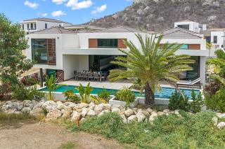 Villa Azure Fairways - 8