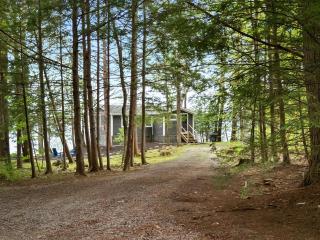 2BR Maine Camp w/ Dock, Lake Access & AC - 1