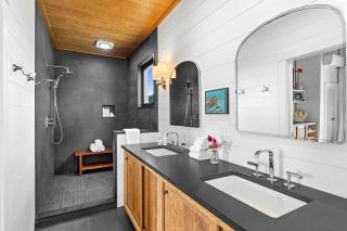 Layla at Salt Water Farm - Waterfront king suite with ocean views near Acadia & Bar Harbor - 1