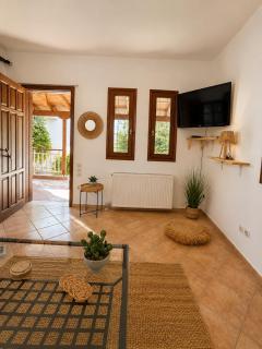 Madona Casas - 8