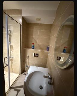 Studio Alamein towers - 7