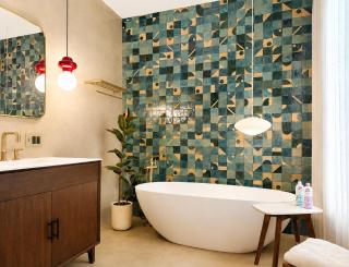European Coziness in Bronzeville - 7