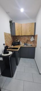 Alex House - 3