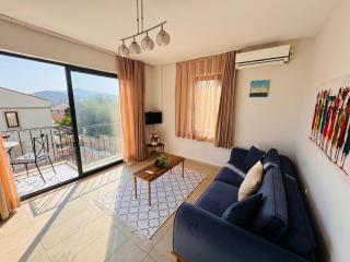 Central Kalkan 1 bedroom Flat with Pool & Sea View - 9