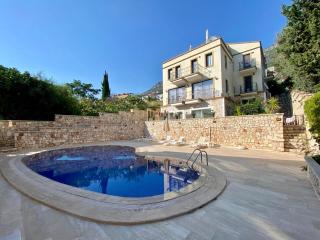 Central Kalkan 1 bedroom Flat with Pool & Sea View - 3