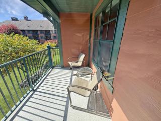 Walk to Waterpark Mtn Views Pool Hot Tub 224 - 1