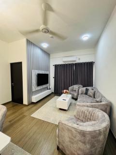 Cantbury golf apartments - 6