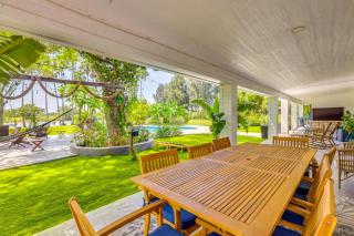 Group Getaway: Luxe Riverfront Gem in Los Fresnos! - 9