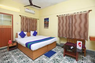 Deb's Guest house - 7