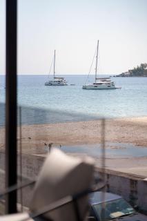 Ristanis Potami Mare Beachfront Retreat - 1