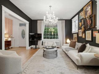 Historic Designer Home - NW Washington - 0