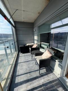 Modern apartment with balcony available Aug 24-27 ONS - 5