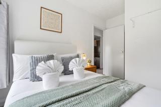 Crew Comfort Walsall Sleeps 6 Fast Wi-Fi - 8
