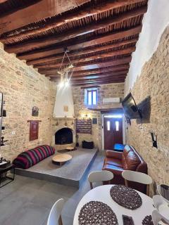 Maroulas Village Home - 0