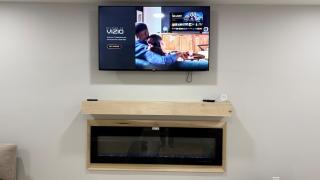 Five Vistas Comfy Guest House with Living & Games - 6