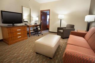 Drury Inn & Suites Columbus Grove City - 1