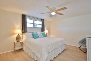 Cute 2 bedroom home close to it all - 2