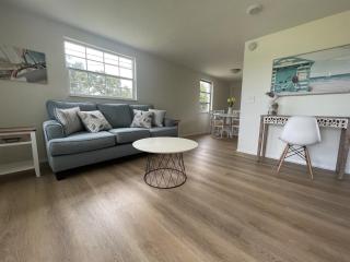 Cute 2 bedroom home close to it all - 6