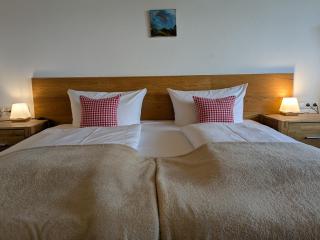 Vital Lodge Allgäu mit Schwimmbad, Sauna & Oberstaufen PLUS - 2