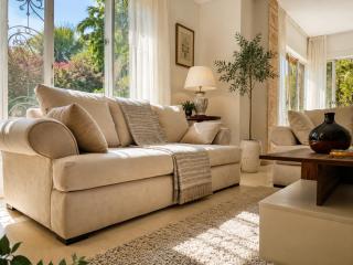 Spacious Luxury Villa-Style near Waterway with Private Garden 25 min to Airport - 8