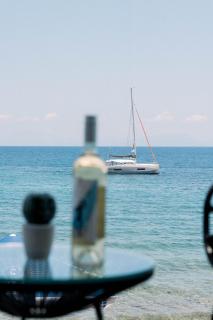 Ristanis Horizon Mare Luxury Beachfront Retreat - 5