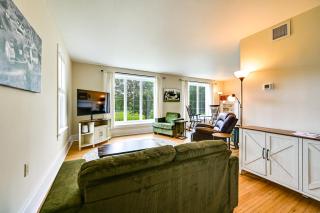 Farmhouse w/Creek & Fireplace Near Gettysburg! - 5