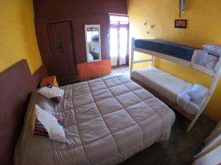 Kamaq Hostel - 4