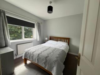 4 Bedroom Haven 10 mins walk to beach - 9
