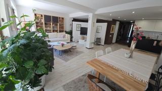 Large apartment with two bedrooms and free parking - 0